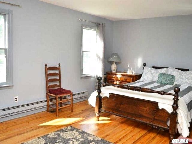 94 W Farm Rd