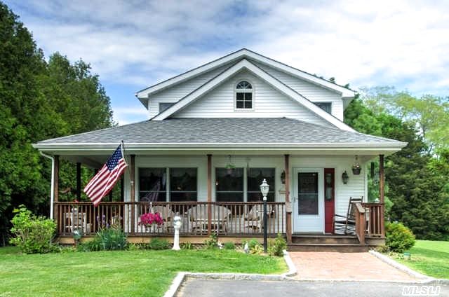 955 Pequash Ave