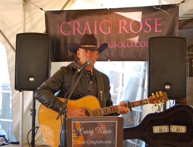 Singer Craig Rose is performing country music this weekend at the vineyard.