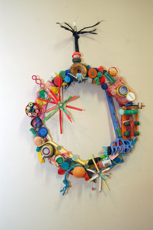 The first wreath Cindy Pease Roe ever made on display at her gallery. (Credit: Vera Chinese)