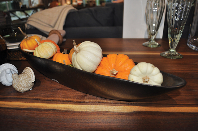 Glazed ceramic tray from Phoebe & Belle in Cutchogue. (Credit: Rachel Young)