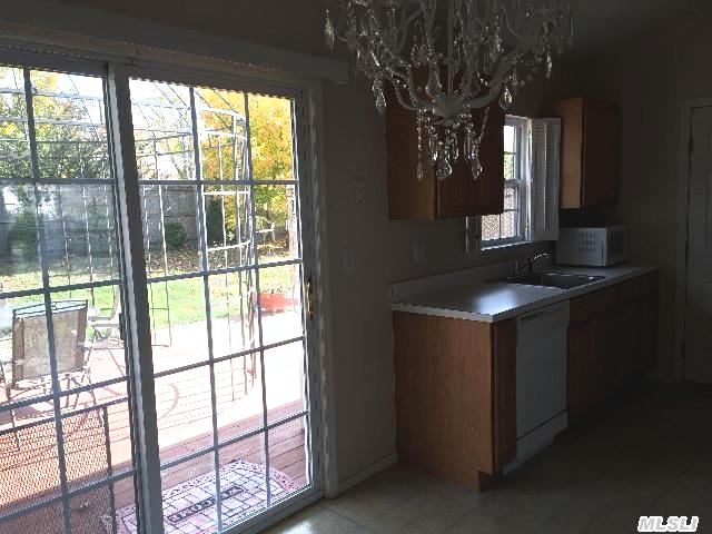 24 Segal Ave