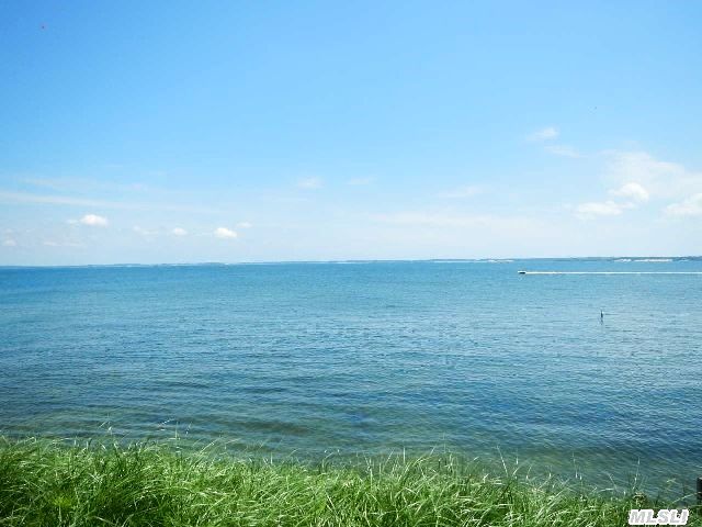 515 South Oakwood Dr