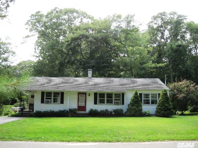 670 Grove Rd