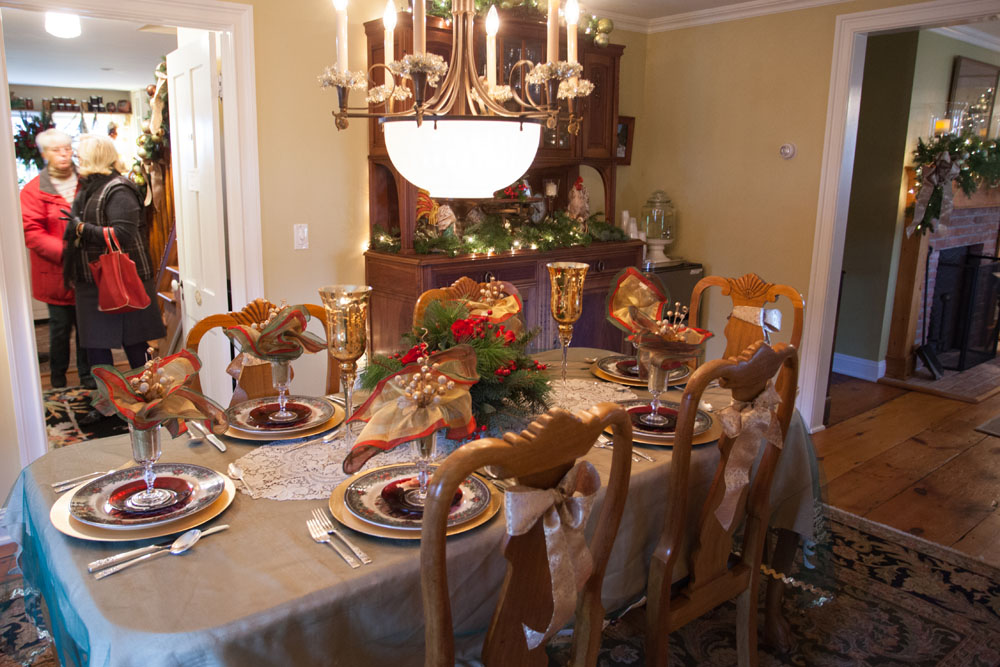 Holiday_House_ss_07