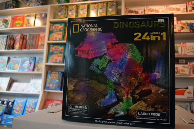TR1204_NF_toys_vc1