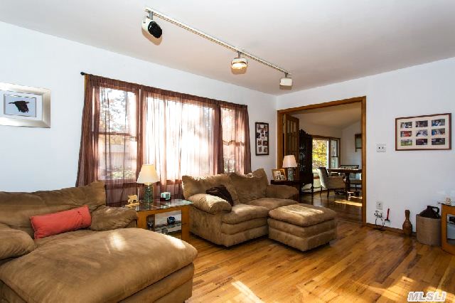 145 Horton Ave