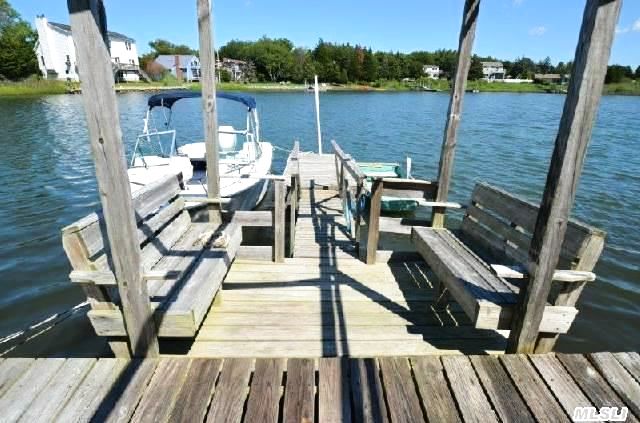 1865 Little Peconic B Ln