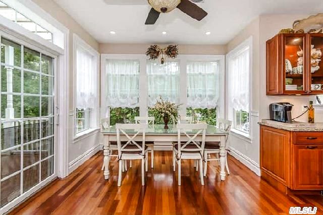 275 Sleepy Hollow Ln