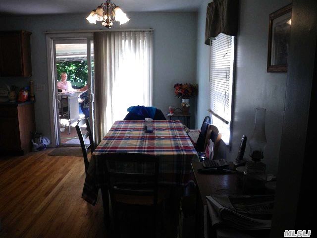 318 2nd St