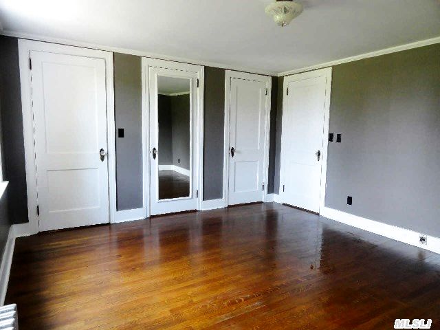 3375 Depot Ln