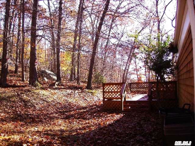 68 N Farm Rd
