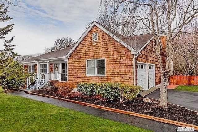 682 Peconic Bay Blvd
