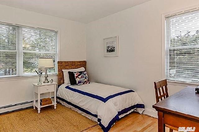 682 Peconic Bay Blvd