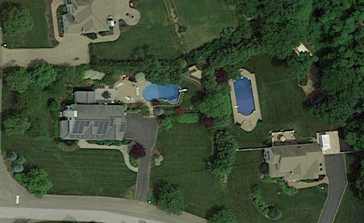 PoolBaiting Hollow1