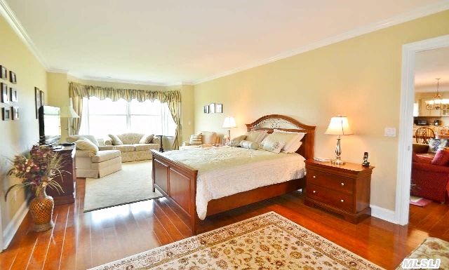 143 Pier Ave