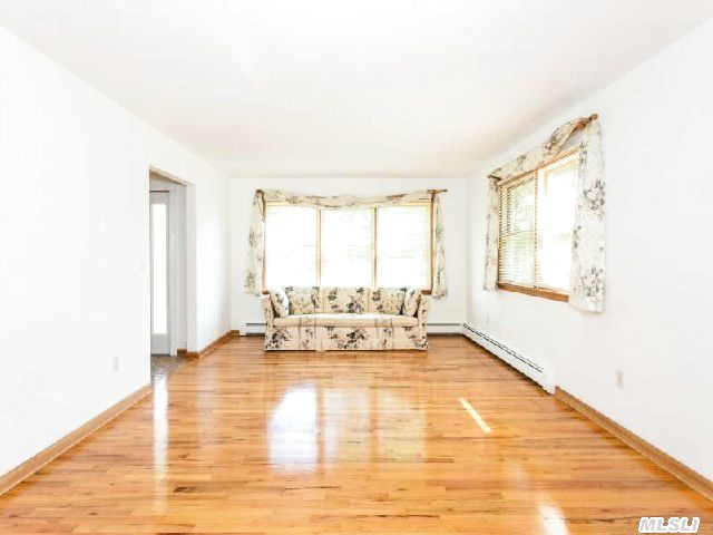 245 Silver Colt Rd