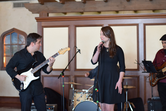 Gil Parris (left) performs at Raphael on Saturday. (Credit: Vera Chinese)