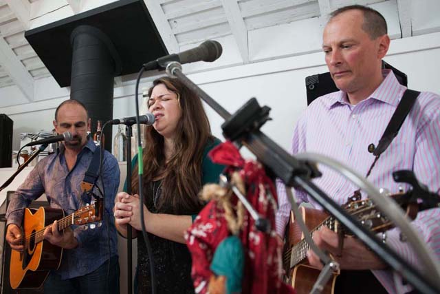 The Tone Kats at Bedell Cellars (Credit: Katharine Schroeder)