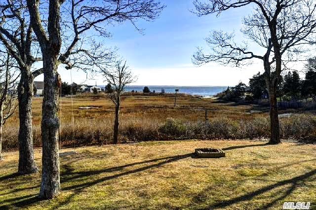 1503 Peconic Bay Blvd