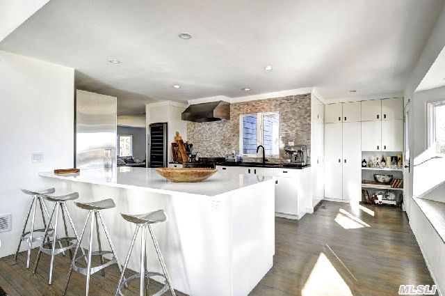 1503 Peconic Bay Blvd