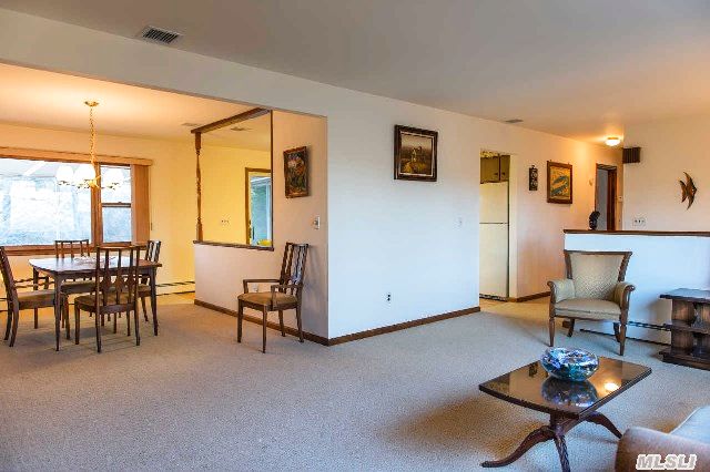 2010 N Bayview Rd Ext