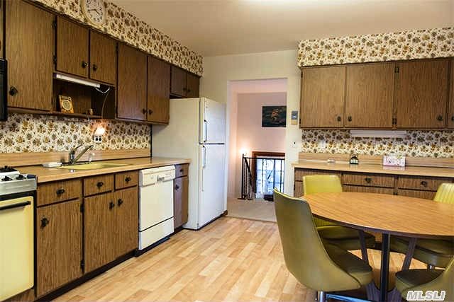 2010 N Bayview Rd Ext