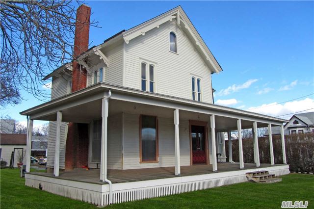 502 Front St