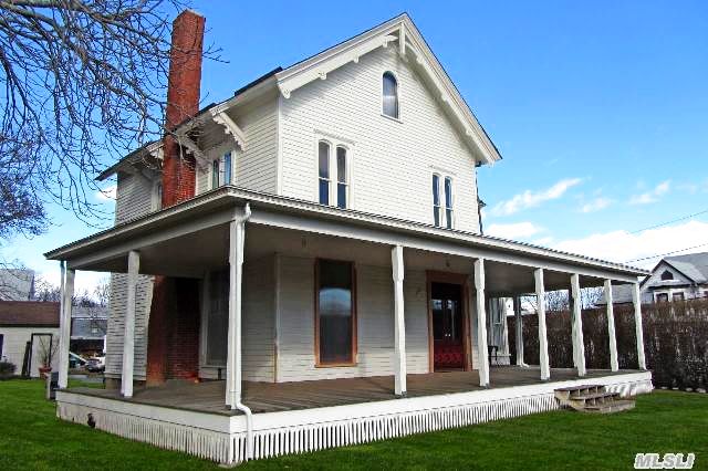 502 Front St