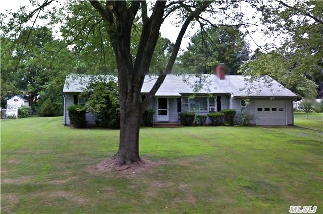 1080 Pine Neck Rd