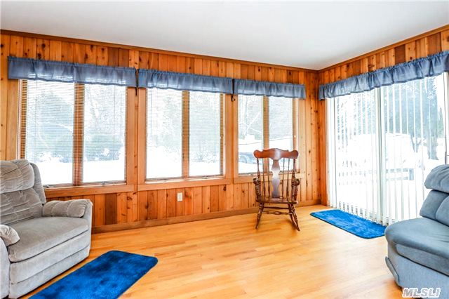 1080 Pine Neck Rd