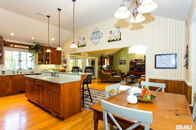 2145 Haywaters Rd