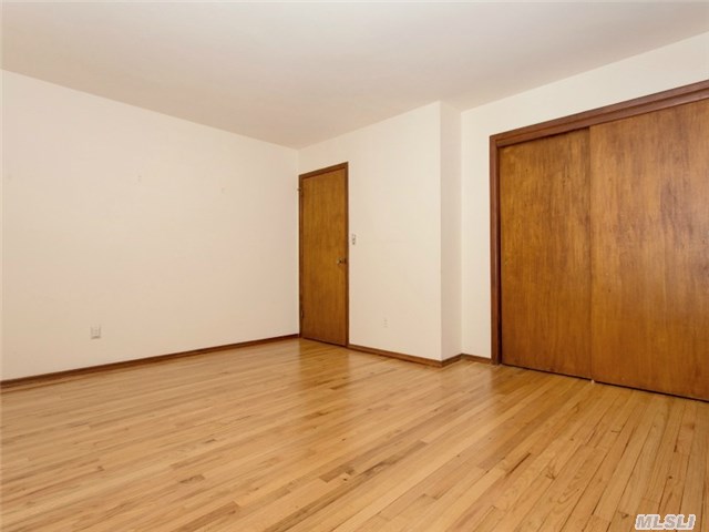 3 Gazon Rd