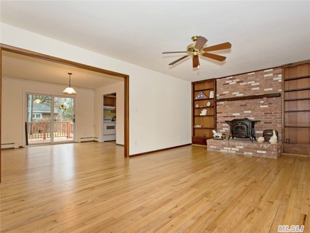 3 Gazon Rd