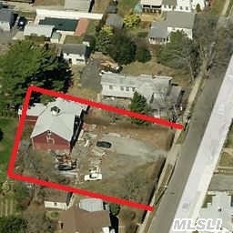 502 Front St