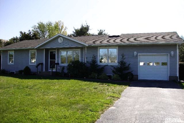 51 Jossica Ln