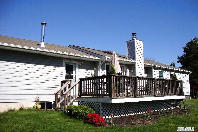 51 Jossica Ln