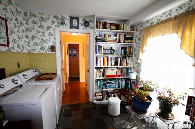 645 Bay Home Rd