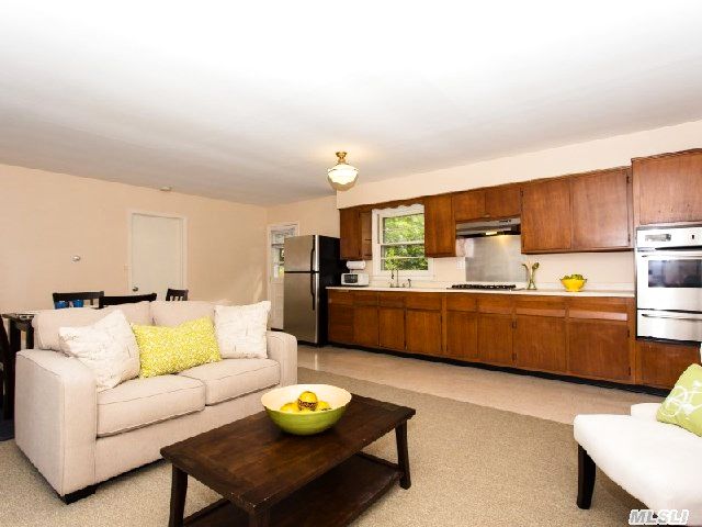 7 Jaspa Rd
