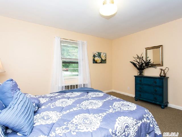 7 Jaspa Rd