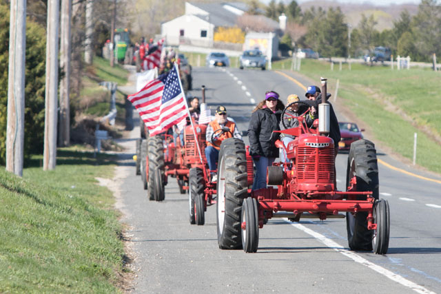 Tractors_ss_08