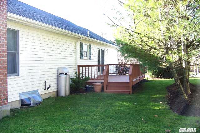 1135 Calebs Way