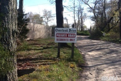 12 Overlook Dr
