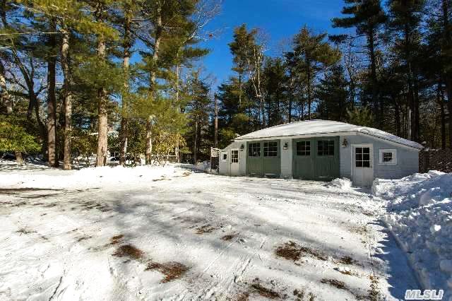 1425 Paradise Point Rd