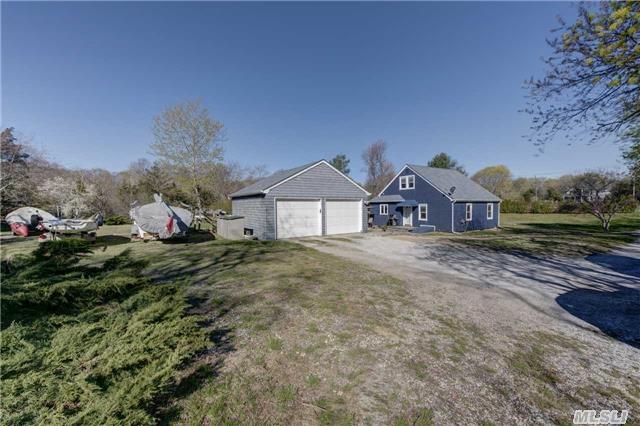 2570 Main Rd