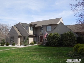 29 Seacove Ln