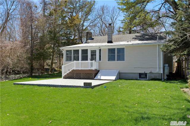 32 Pine Ave