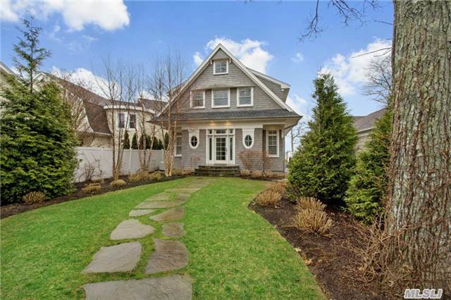 3270 Peconic Bay Blvd