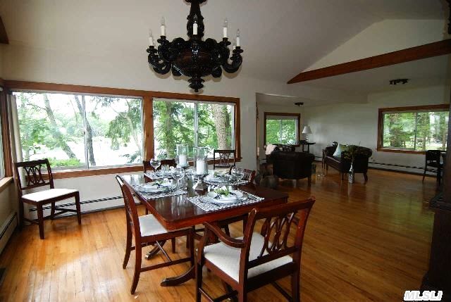 335 South Dr