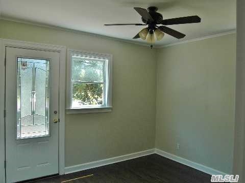 35 Clark Rd
